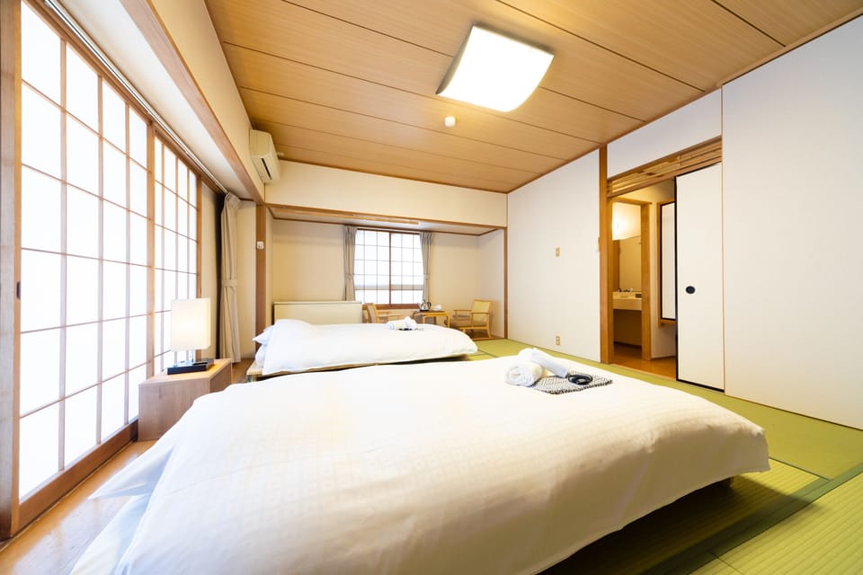 Cribs/infant beds, free WiFi, bed sheets