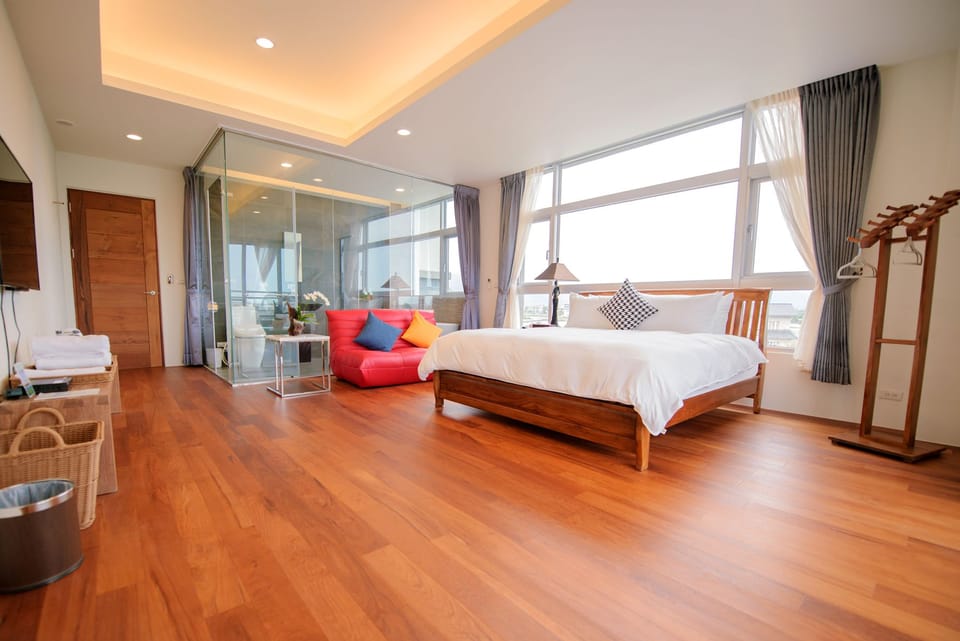 Double Room, Accessible, Courtyard View (Shidare cherry) | Desk, blackout drapes, soundproofing, cribs/infant beds