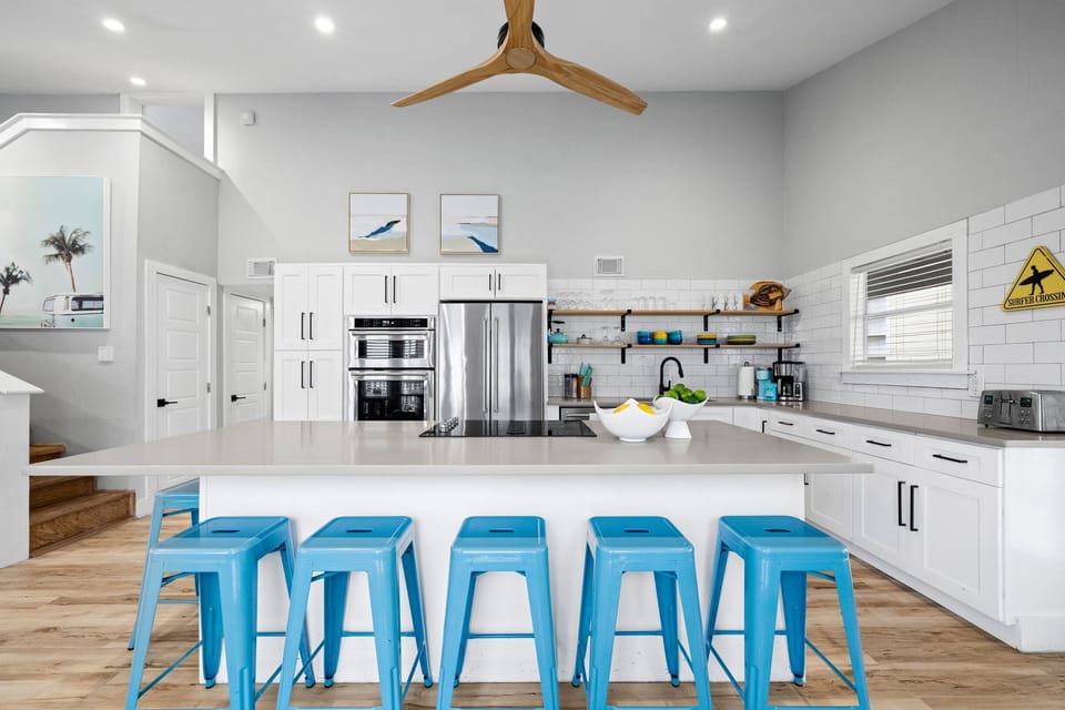Kitchen island with bar seating for 6 - a fun group gathering place.