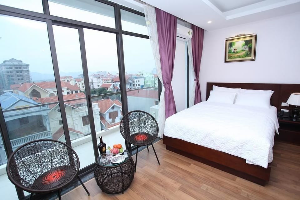 Deluxe Double or Twin Room | Premium bedding, down comforters, memory foam beds, minibar