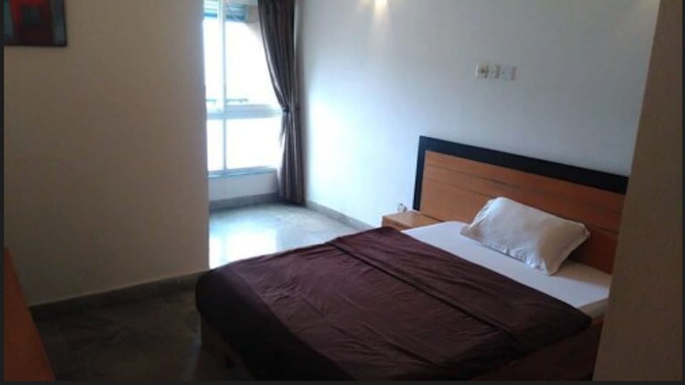 In-room safe, desk, laptop workspace, blackout drapes
