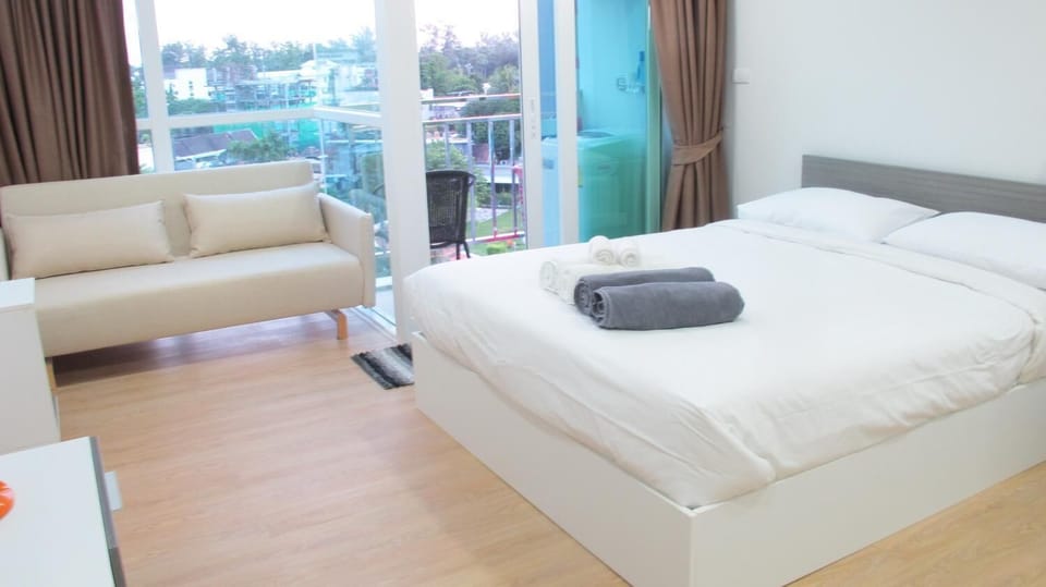 In-room safe, desk, blackout drapes, iron/ironing board
