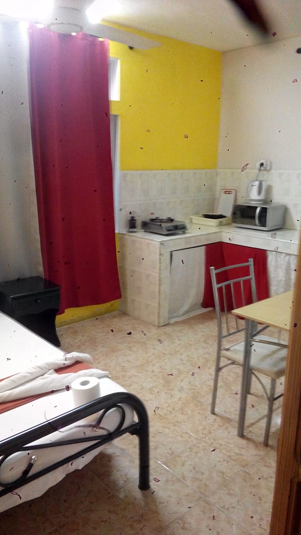 Economy Double Room | In-room safe, blackout drapes, soundproofing, cribs (surcharge)