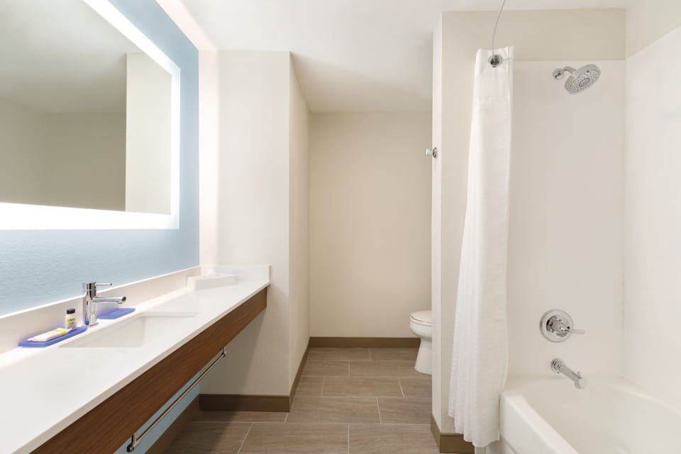 Free toiletries, hair dryer, towels