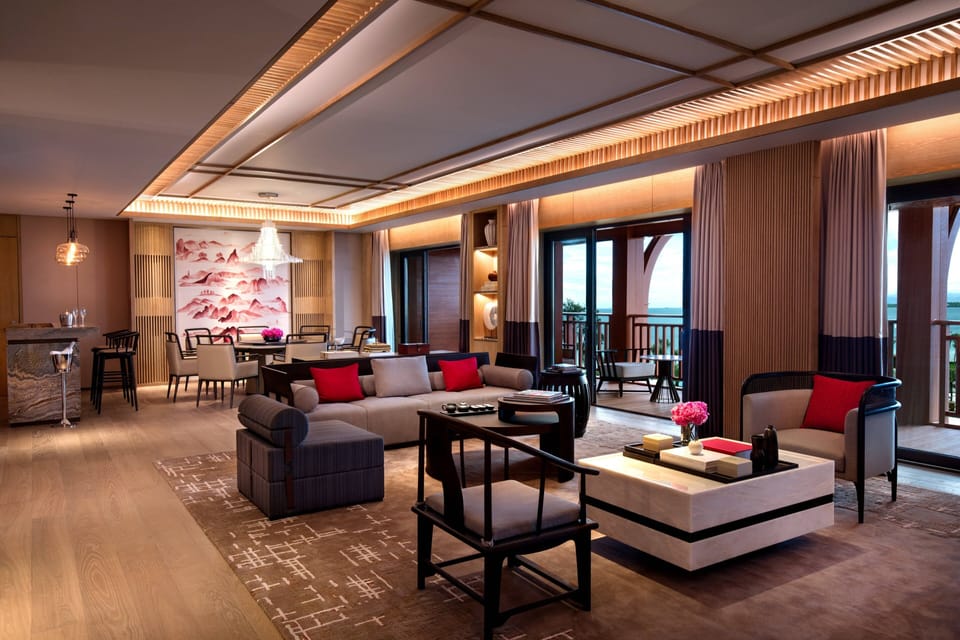 Presidential Suite, 1 King Bed, Bay View, Corner | Living room | 32-inch LCD TV with satellite channels, TV
