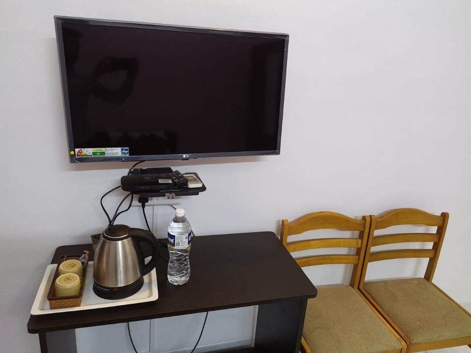 Budget Non Ac Room | Free WiFi, bed sheets