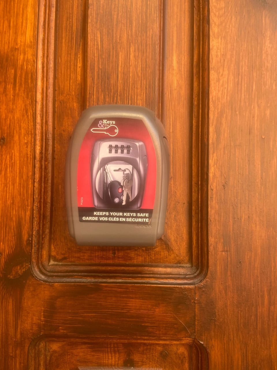 key box outside door, opens with pin code