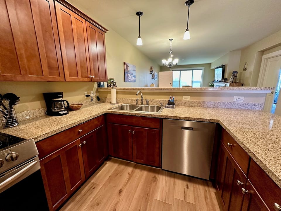 Fully loaded Kitchen