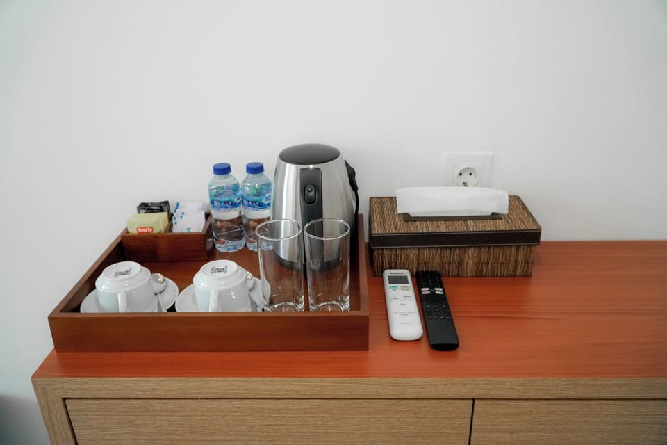 Deluxe Double Room | Coffee and/or coffee maker