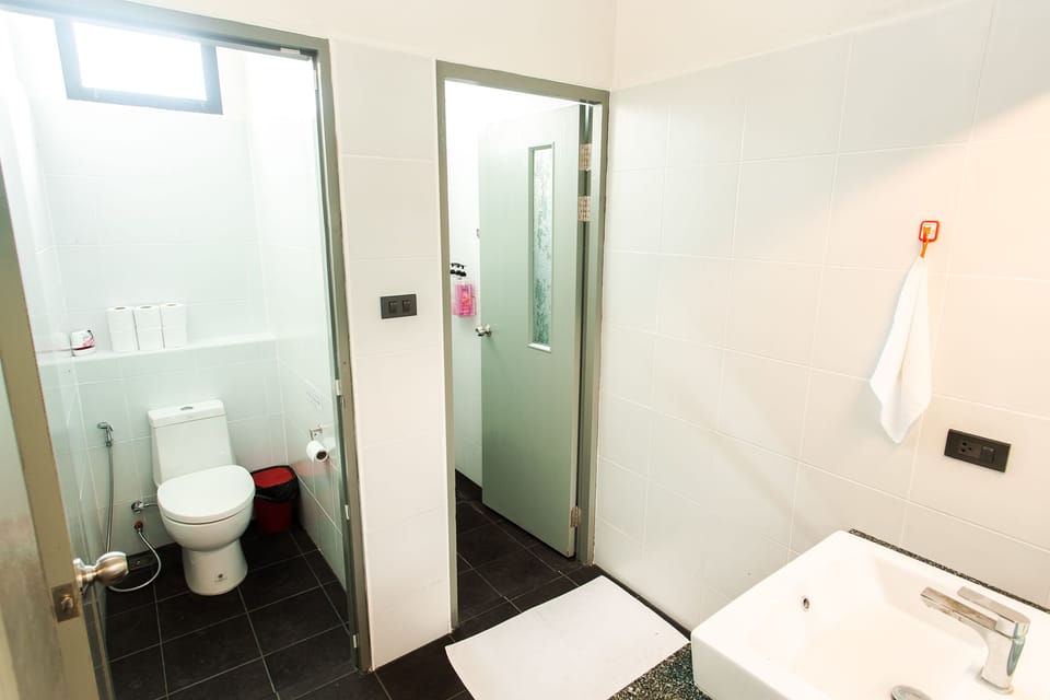 Free toiletries, hair dryer, towels