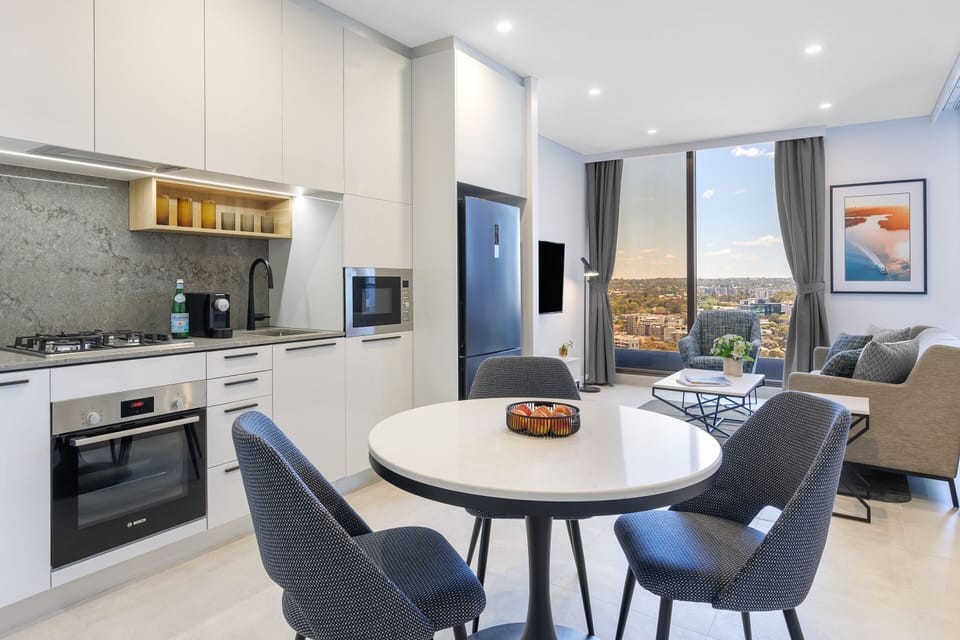 1 Bedroom Suite | Private kitchen | Fridge, microwave, stovetop, dishwasher