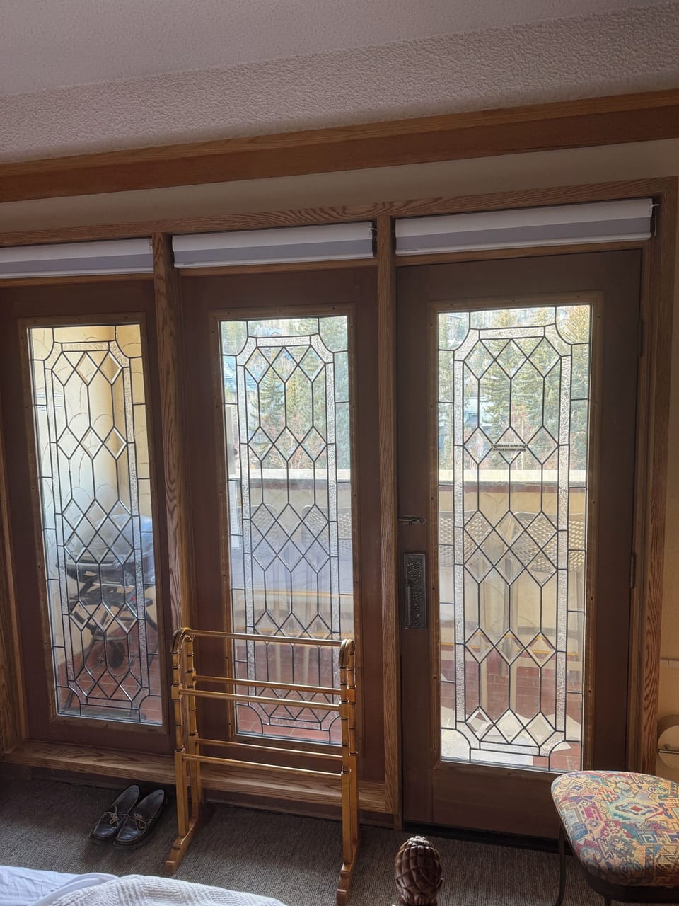 Master Bedroom Beveled Glass Windows and Door to Deck and Power Blinds 