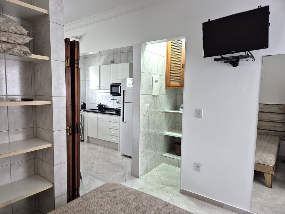 Apartment (06-C) | Free WiFi