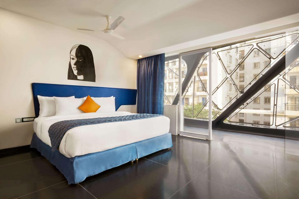 Minibar, in-room safe, desk, soundproofing