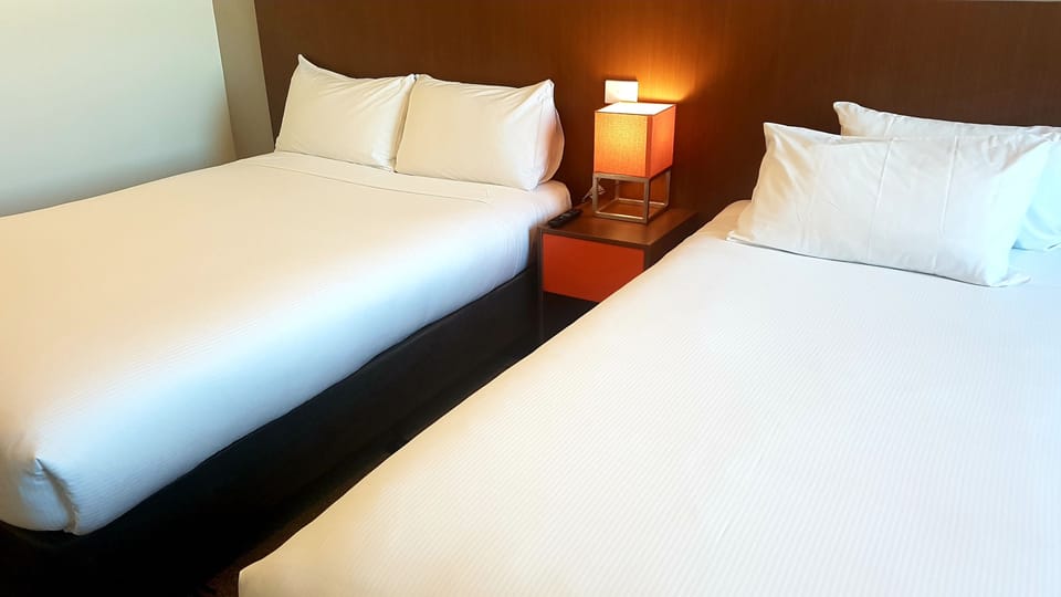 Standard Twin Room, Multiple Beds | In-room safe, desk, laptop workspace, soundproofing