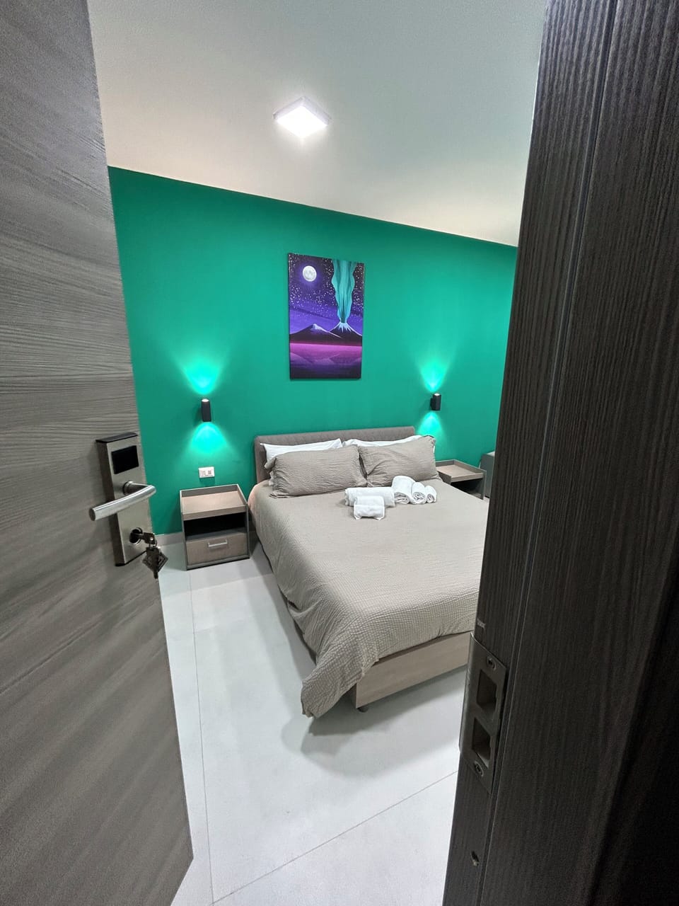 Comfort Double Room | Individually decorated, individually furnished, desk, soundproofing