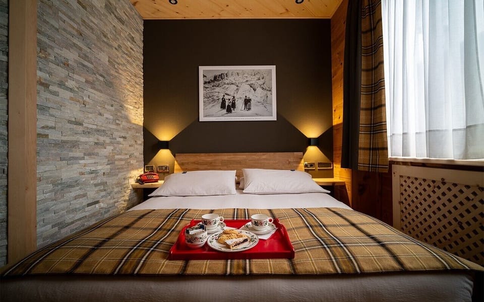 Standard Room | Frette Italian sheets, premium bedding, down comforters, minibar