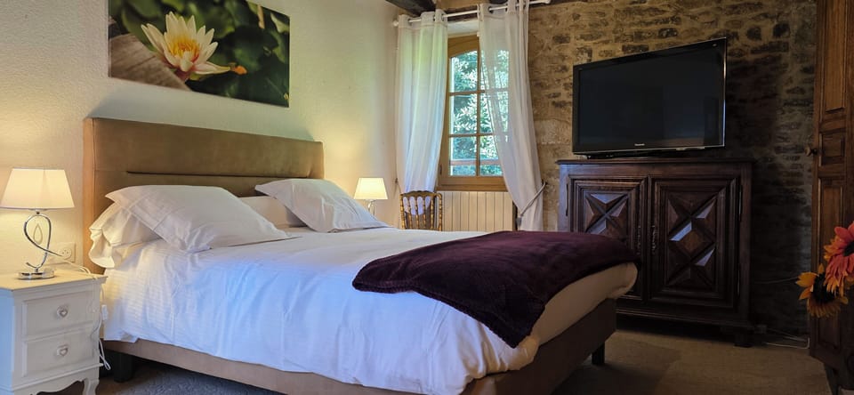 Double Room | Free WiFi