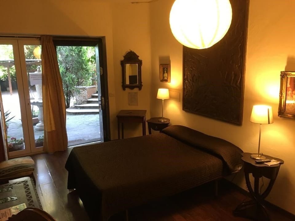 Comfort Triple Room, Ensuite, Garden View