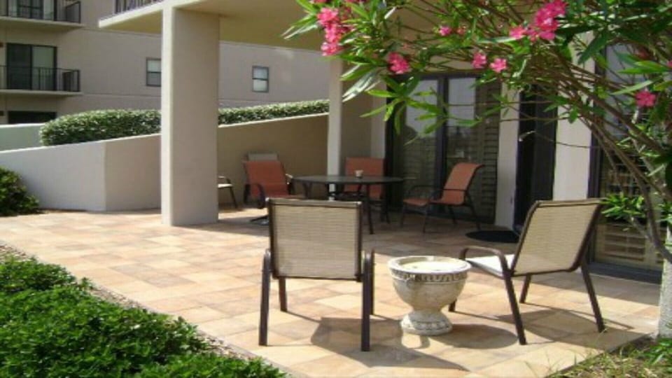 Wrap Around Tiled Patio - Steps to the Pool/Beach/Grilling Area