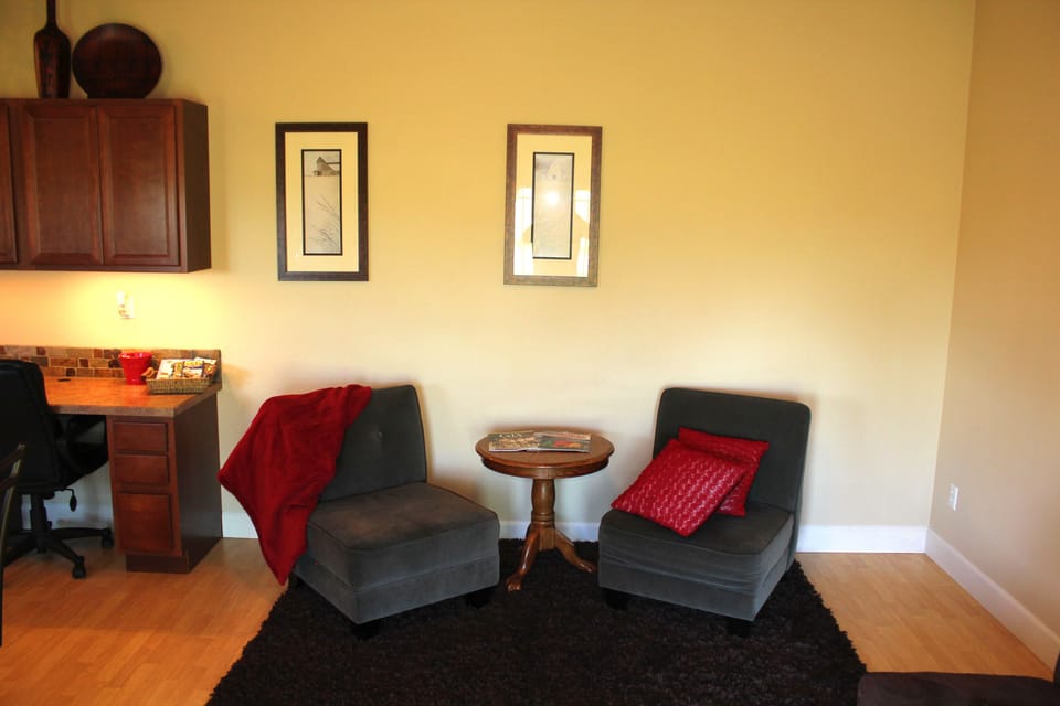 living room chairs