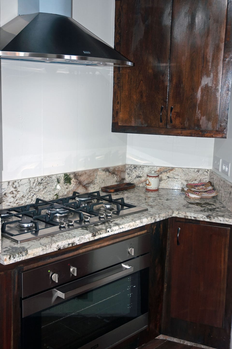Stove top and oven