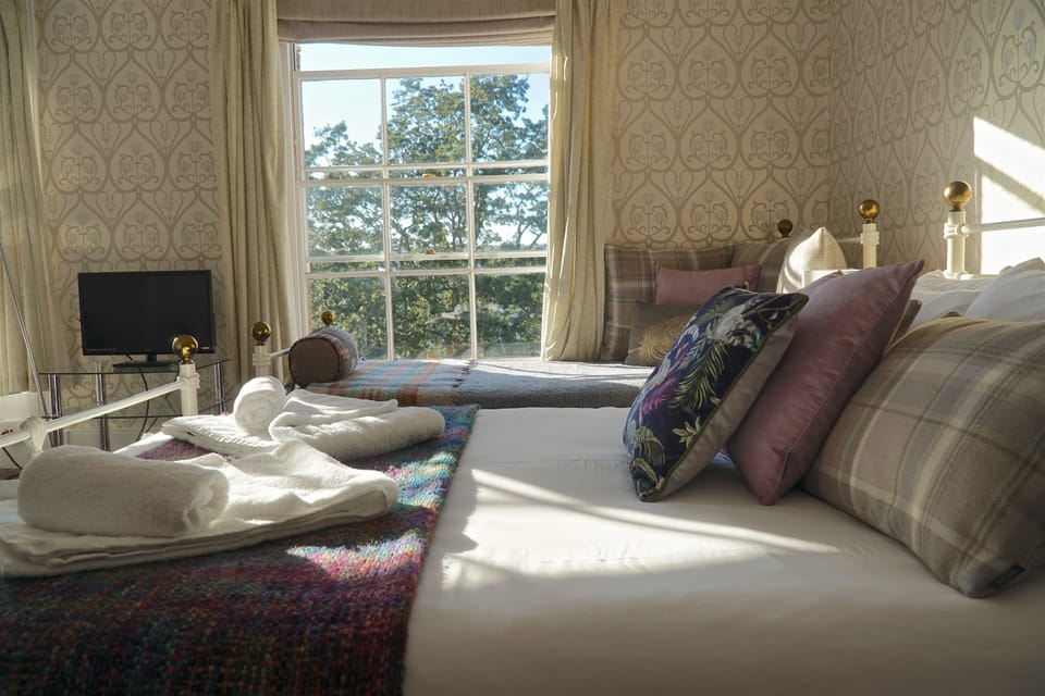 Family Double Room | Premium bedding, individually decorated, individually furnished, desk
