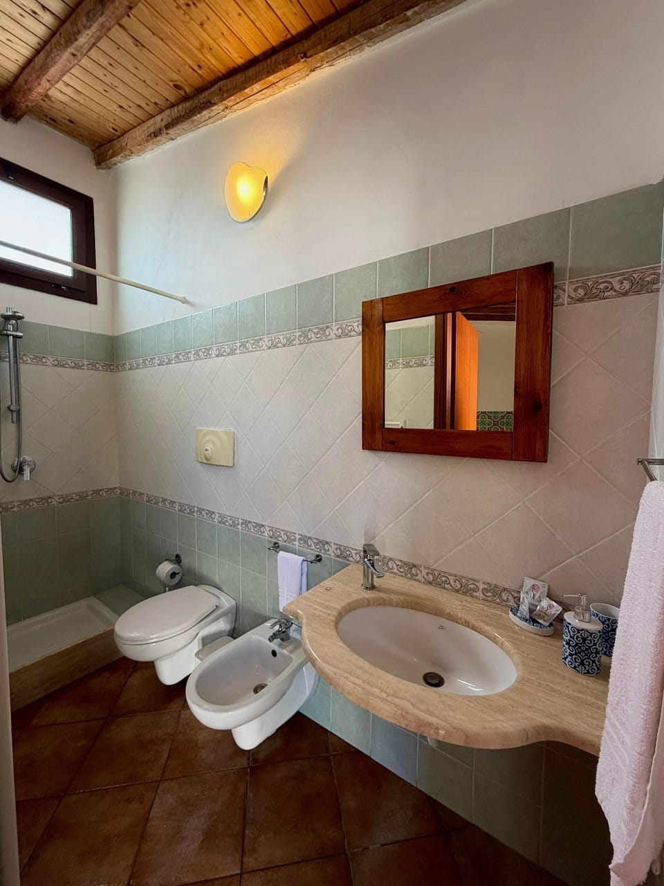 Shower, free toiletries, hair dryer, bathrobes