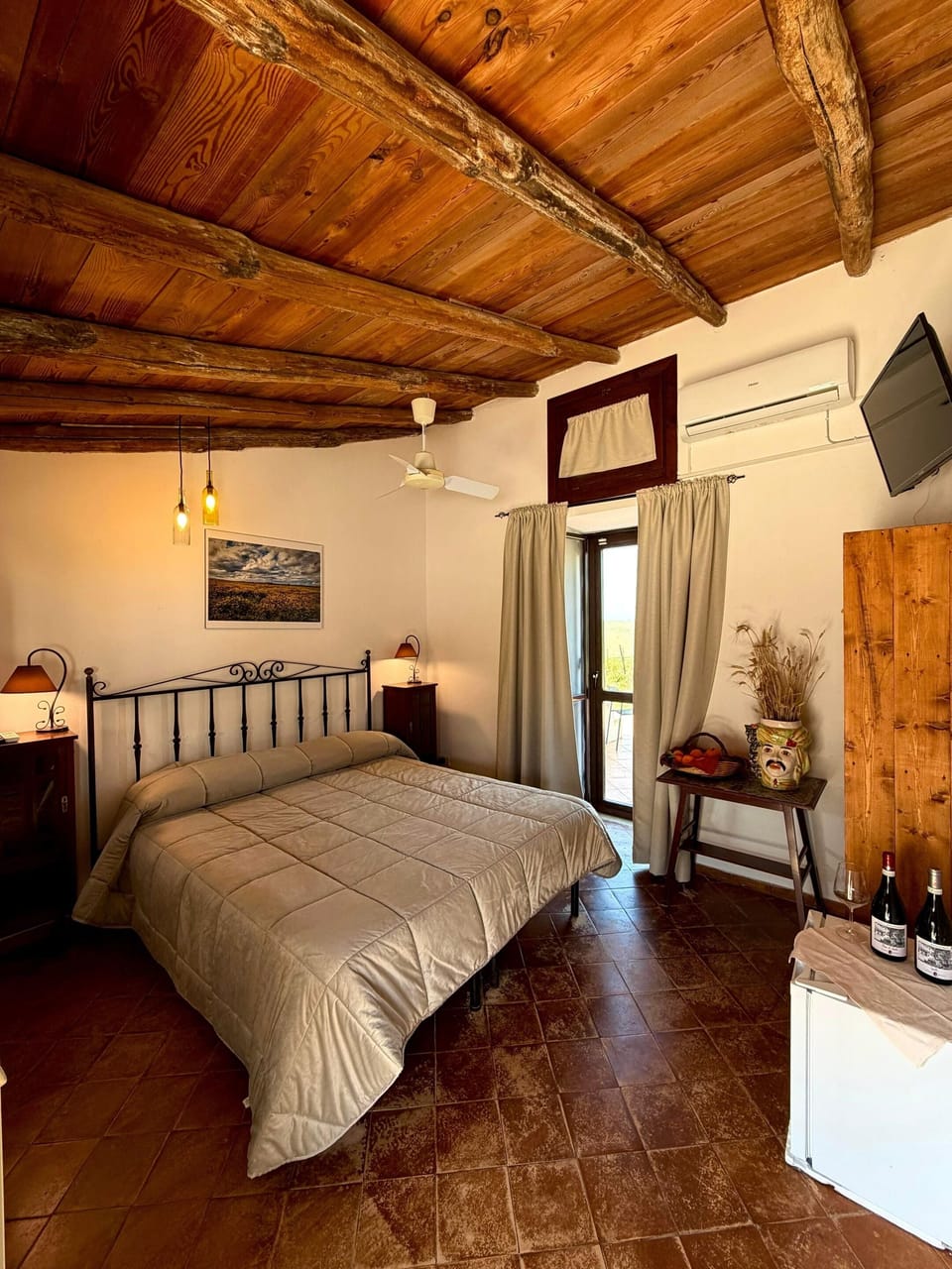 Classic Double Room, Ensuite, Courtyard View | Blackout drapes, cribs/infant beds, wheelchair access