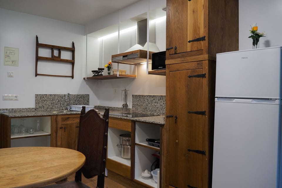 Romantic Apartment, Ensuite (27) | Private kitchen