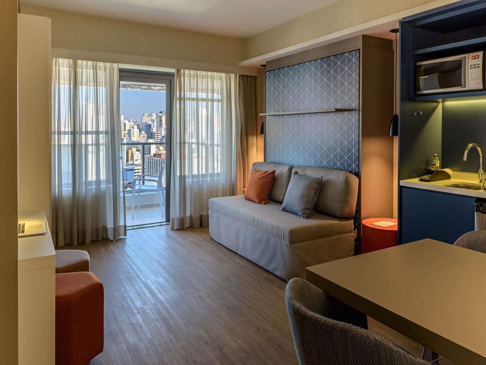 Superior Apartment, 1 Double Bed, Kitchen | In-room safe, desk, laptop workspace, blackout drapes