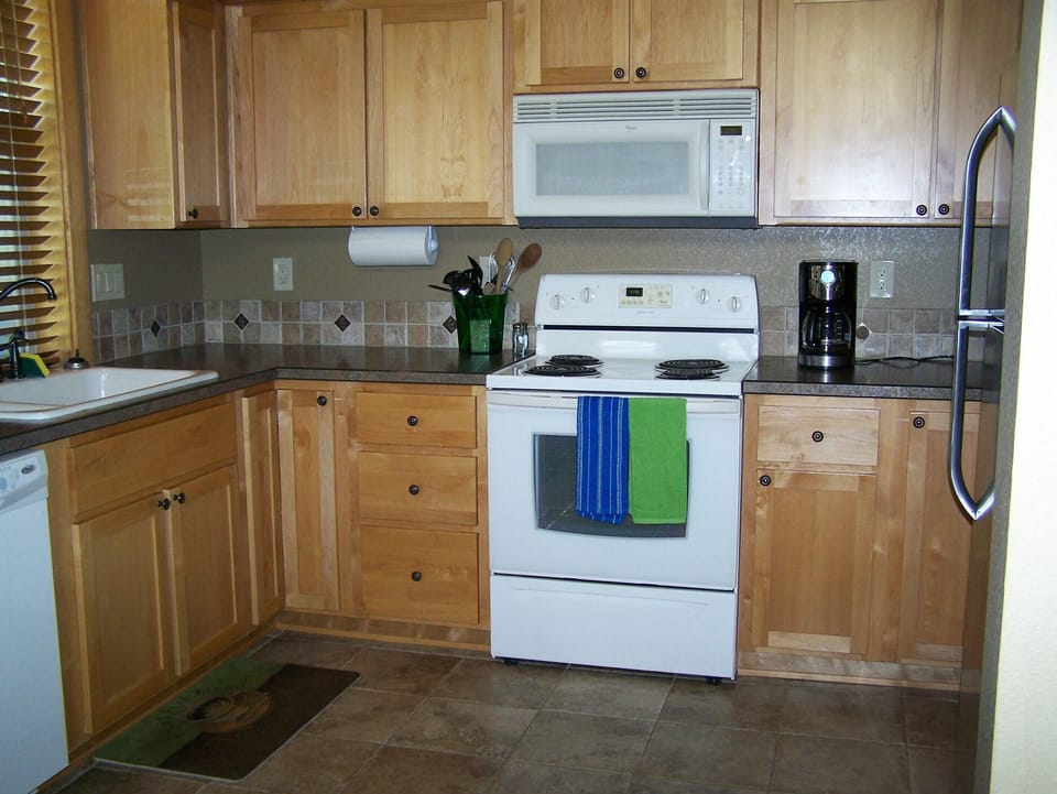 Fully stocked kitchen