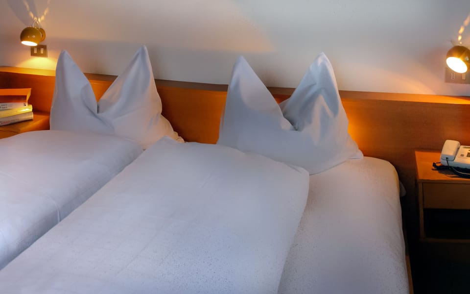Premium bedding, in-room safe, individually furnished, desk