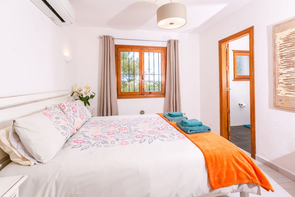 Main bedroom