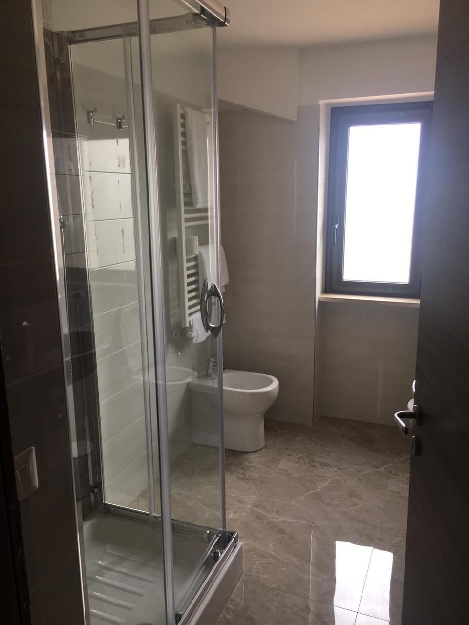 Triple Room | Bathroom | Shower, free toiletries, hair dryer, bathrobes