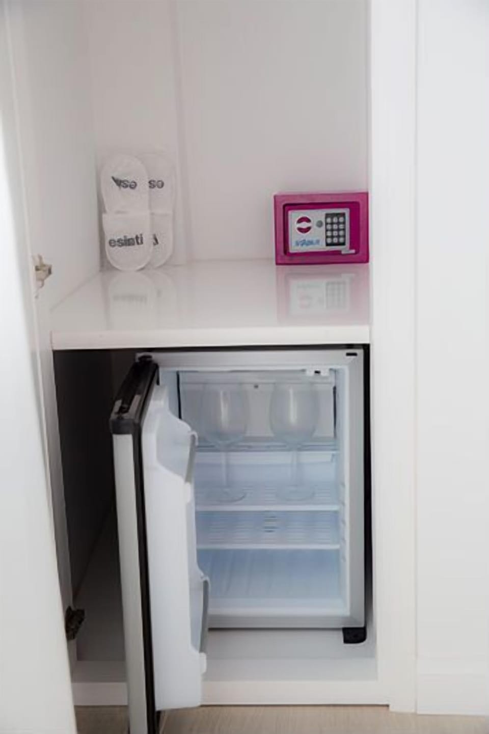 Standard Double Room, Balcony, Sea View (Guney) | Minibar