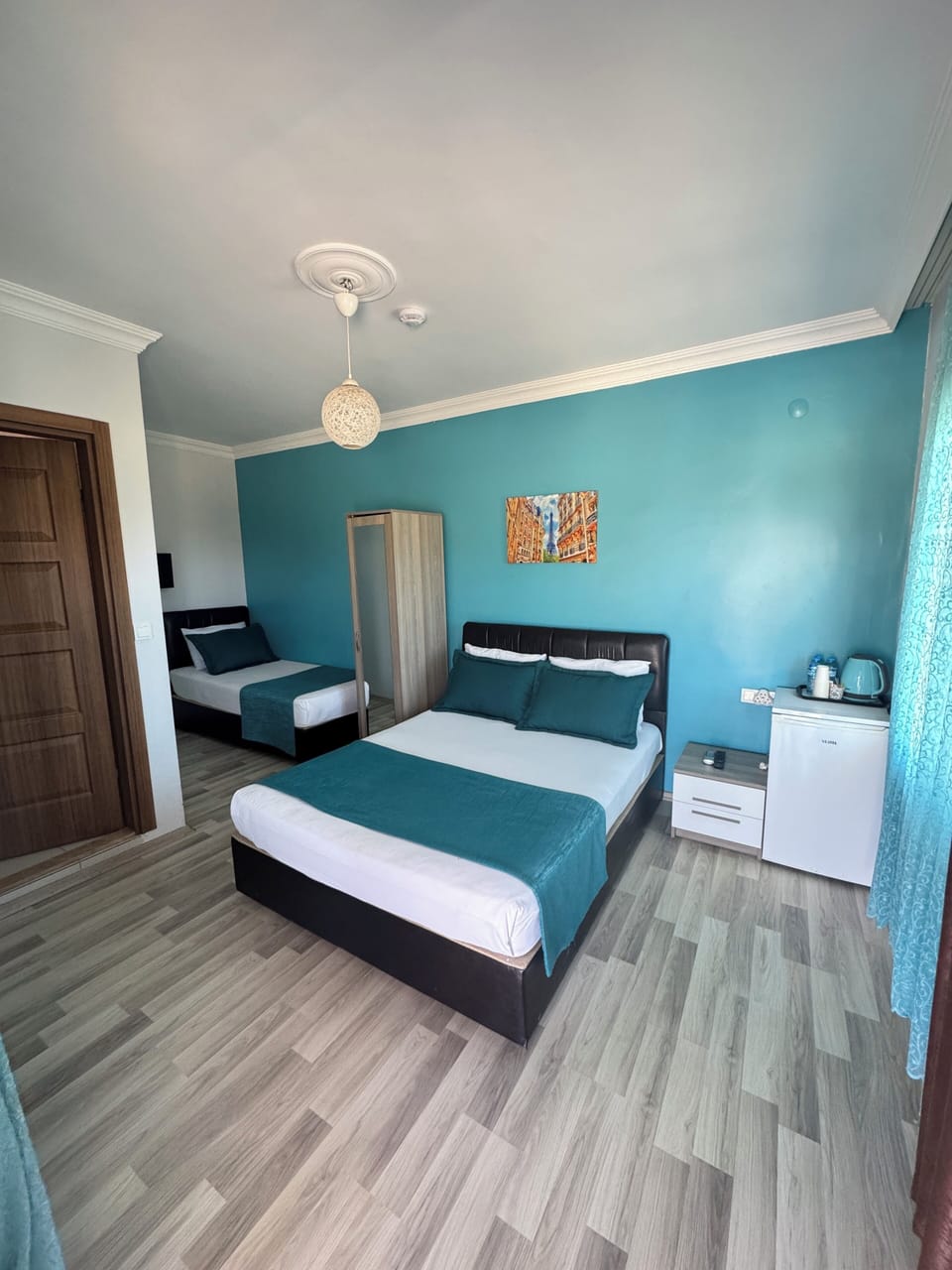 Triple Room | Free WiFi, bed sheets