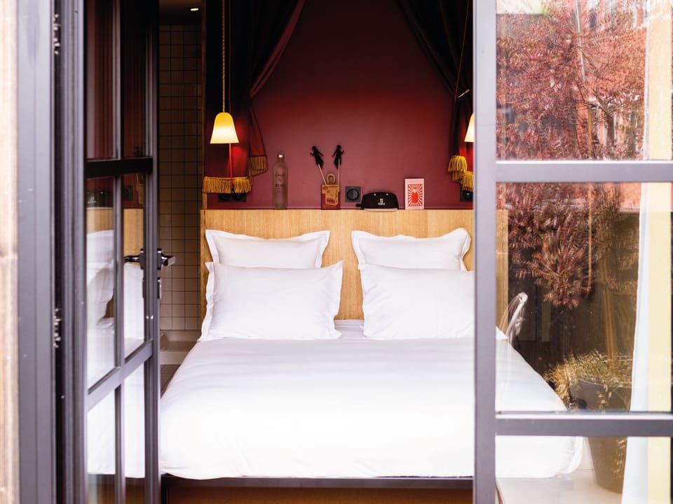 Superior Double Room, Terrace | In-room safe, desk, laptop workspace, soundproofing