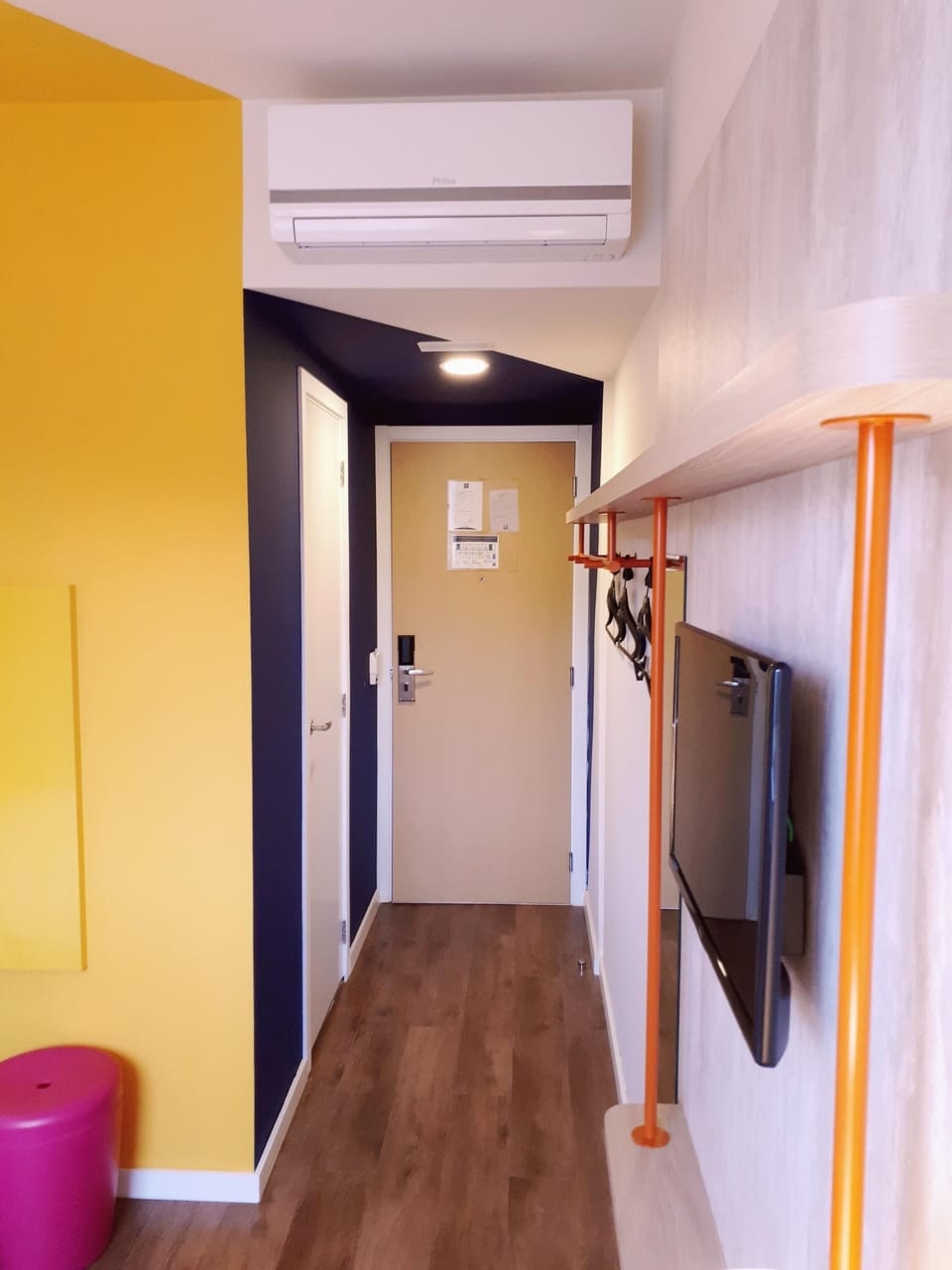 Classic Twin Room, 2 Twin Beds | Desk, blackout drapes, soundproofing, free cribs/infant beds