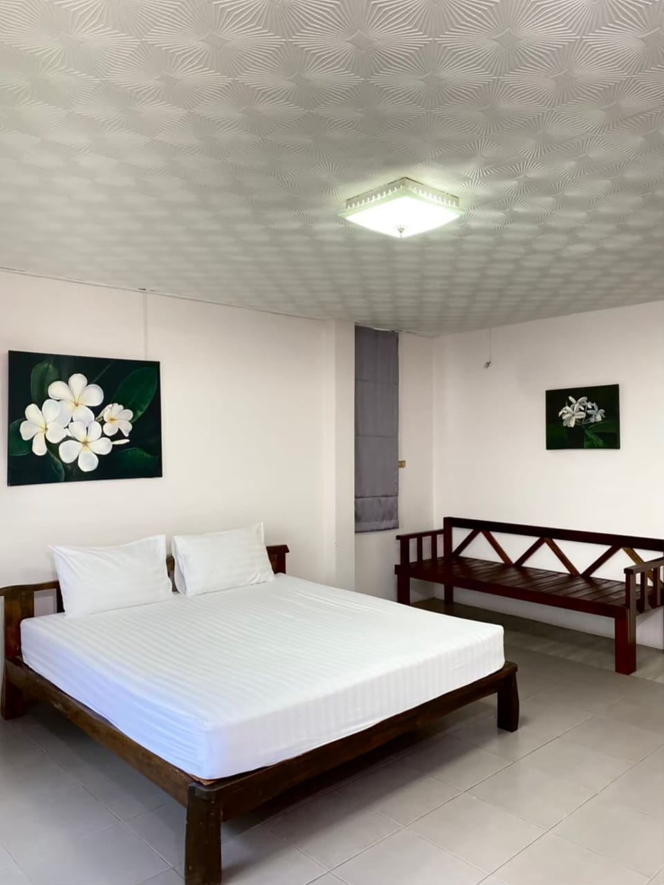 Standard Double Room | Individually decorated, individually furnished, bed sheets
