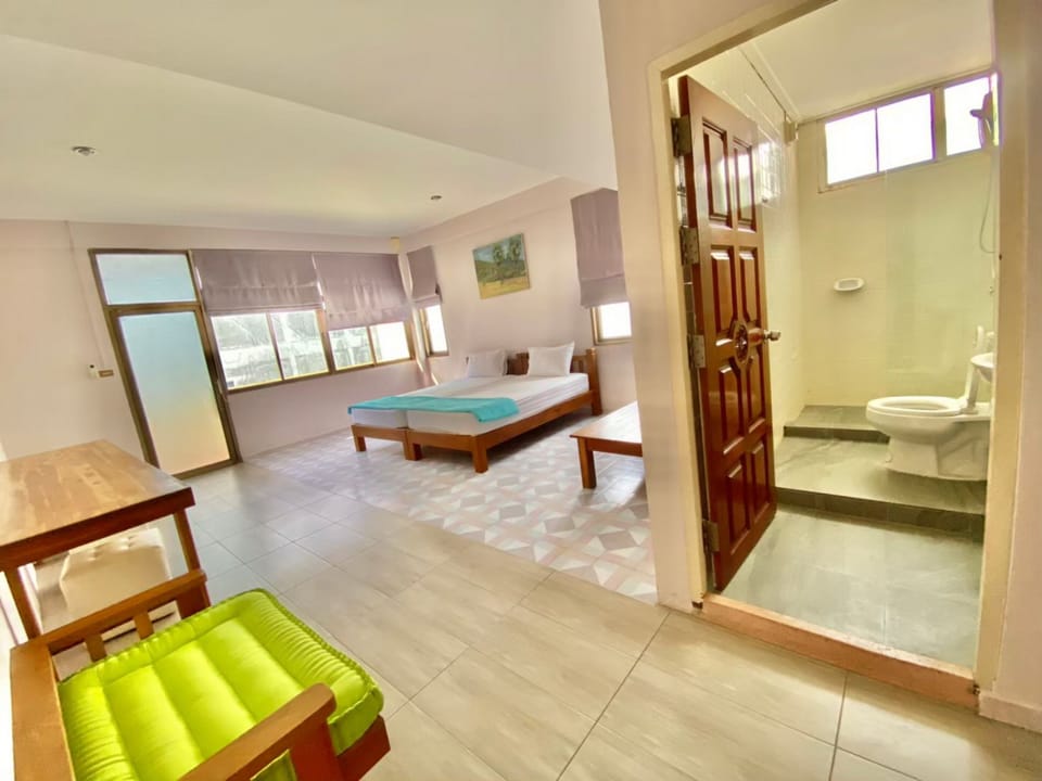 Standard Double Room | Individually decorated, individually furnished, bed sheets