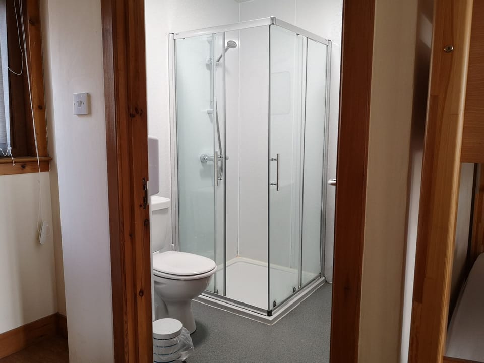 Shower, toilet paper