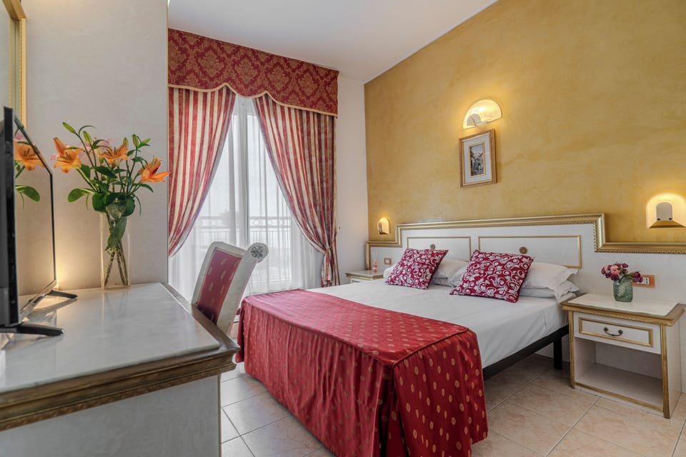 Superior Double or Twin Room, Balcony | Minibar, in-room safe, desk, laptop workspace