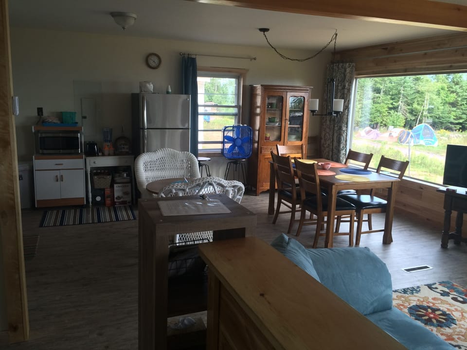 Stainless steel appliances and tons of small appliances make the kitchen dreamy.