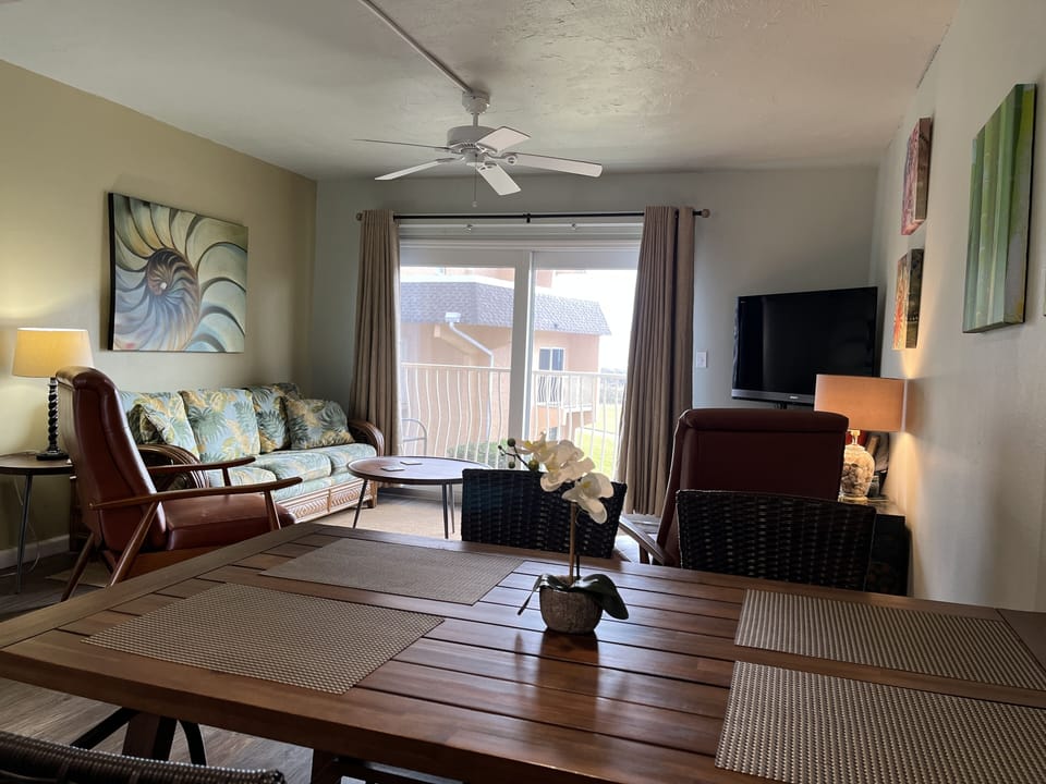 Dining room table