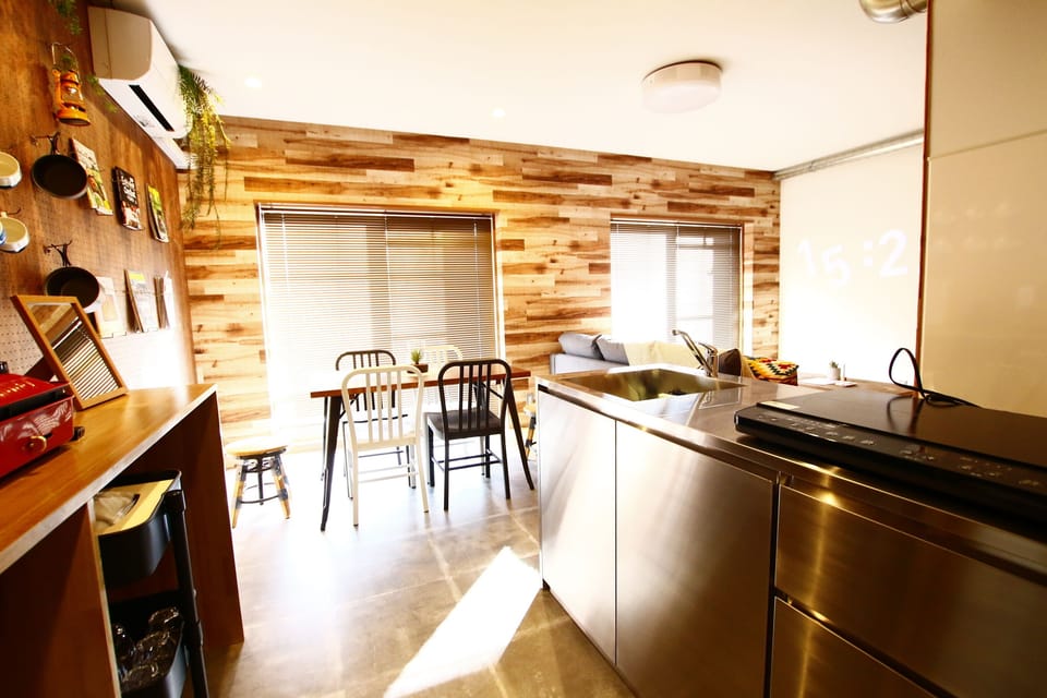 BOULDERING, Non Smoking | Individually decorated, individually furnished, soundproofing, free WiFi