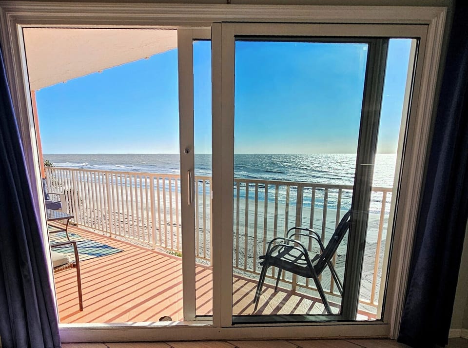 This could be the view for you and your family for your perfect beachfront vaca!