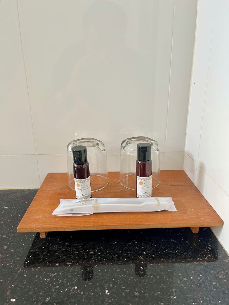 Superior Room | Bathroom | Shower, free toiletries, towels