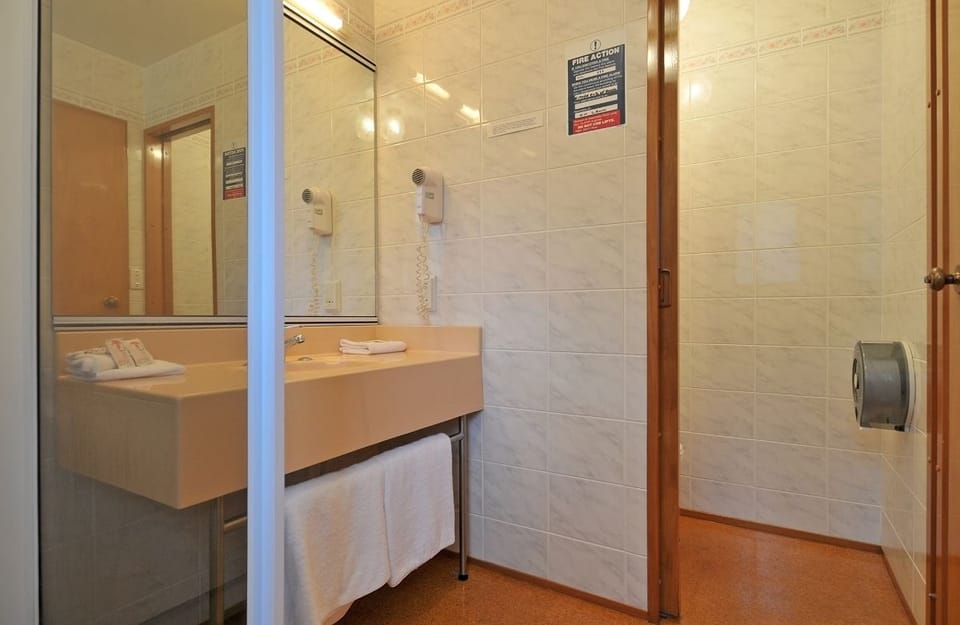 Aotea Lodge Motel in Wellington Region