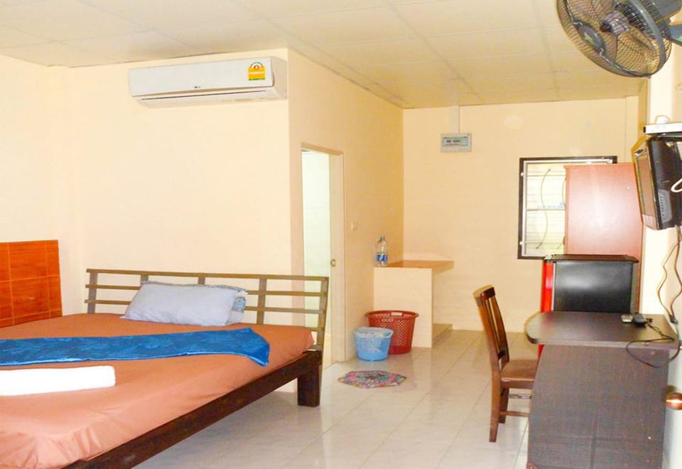 Standard Single Room | Free WiFi